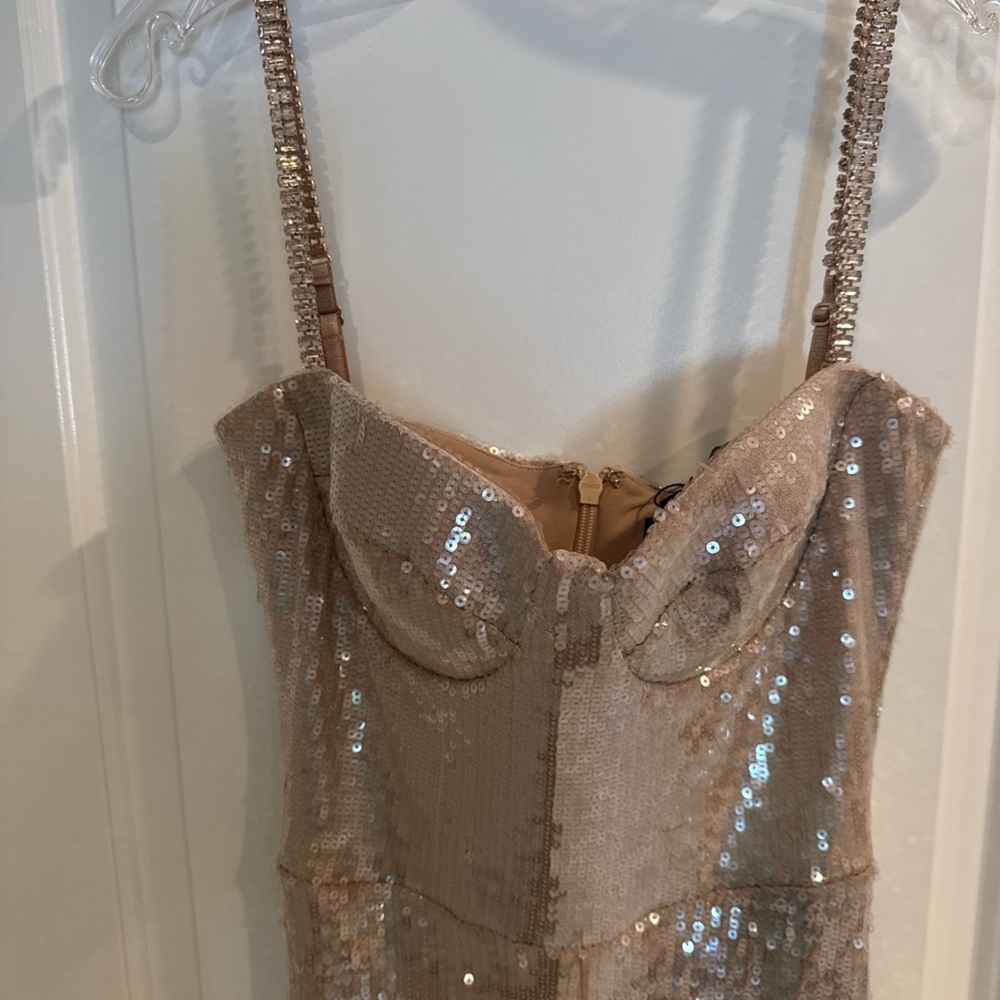 Nadine Merabi Lucinda Champaign Sequin Jumpsuit size 6 cocktail Party Prom - Picture 9 of 12